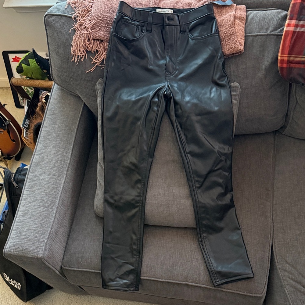 Abercrombie & Fitch Black Skinny Jeans High Rise Faux Leather Shiny